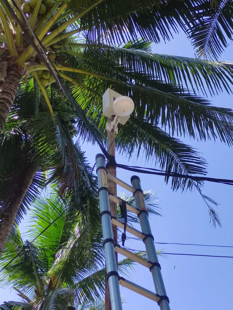 Setting Access Point, Mikrotik, dan hotspot voucher Outdoor di Tiang